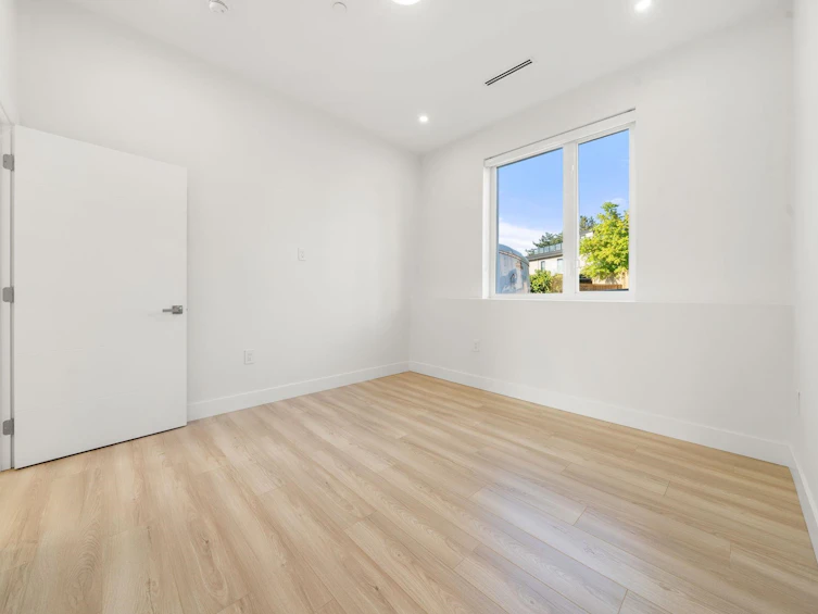 1-3583 Haida Street, Vancouver, BC, V5M 3Y9 - 33