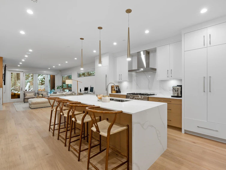 5 Glenmore Drive, West Vancouver, BC, V7S 1A5 - 3