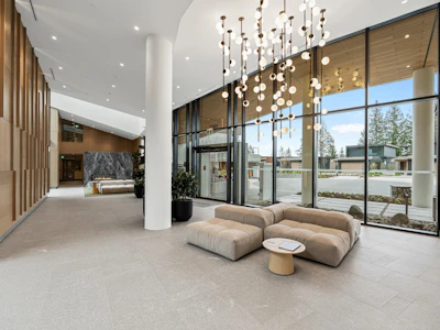 1100-3963 Uplands Way - 3