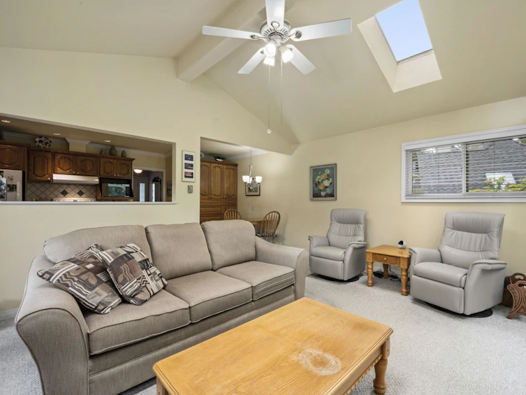 927 Selkirk Crescent, Coquitlam, BC, V3J 6E4 - 10