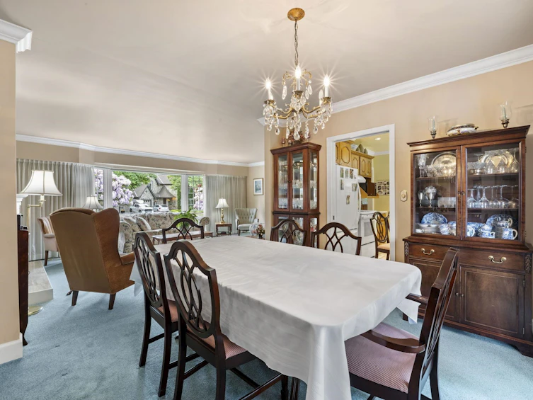 927 Selkirk Crescent, Coquitlam, BC, V3J 6E4 - 7