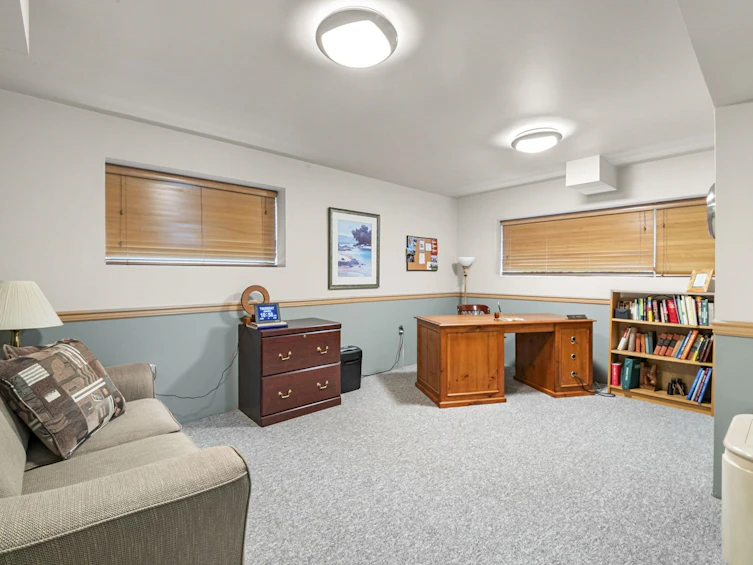 927 Selkirk Crescent, Coquitlam, BC, V3J 6E4 - 31