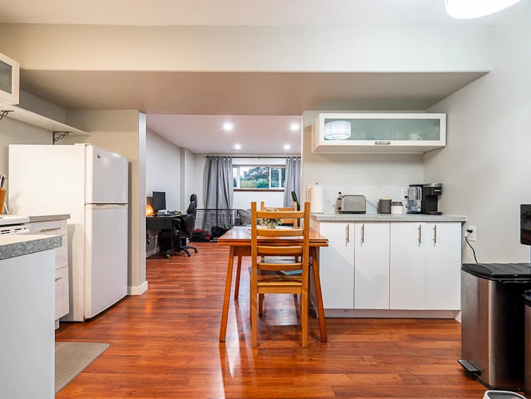 27042 28b Avenue, Langley, BC, V4W 3A5 - 26