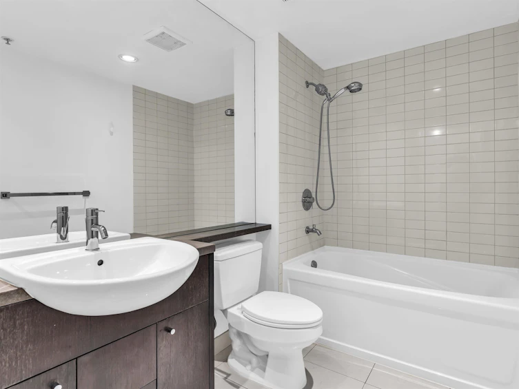214-750 W 12th Avenue, Vancouver, BC, V5Z 0A3 - 12