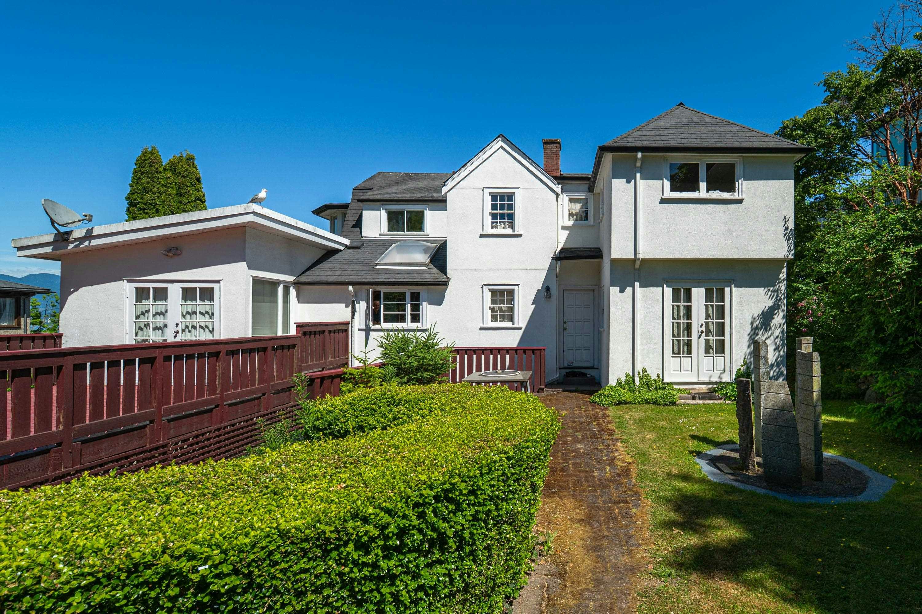 1937 Tolmie Street, Vancouver, BC, V6R 4C1 - 12