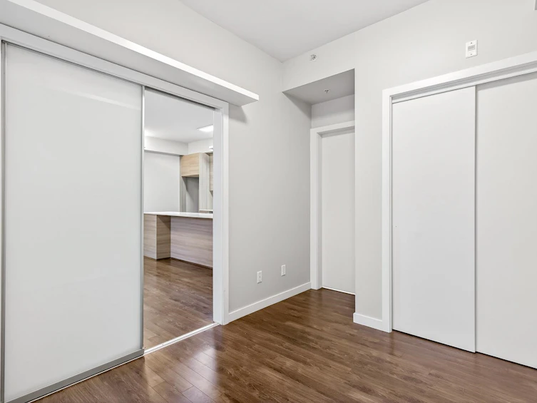 8-6965 Hastings Street, Burnaby, BC, V5B 1S9 - 23