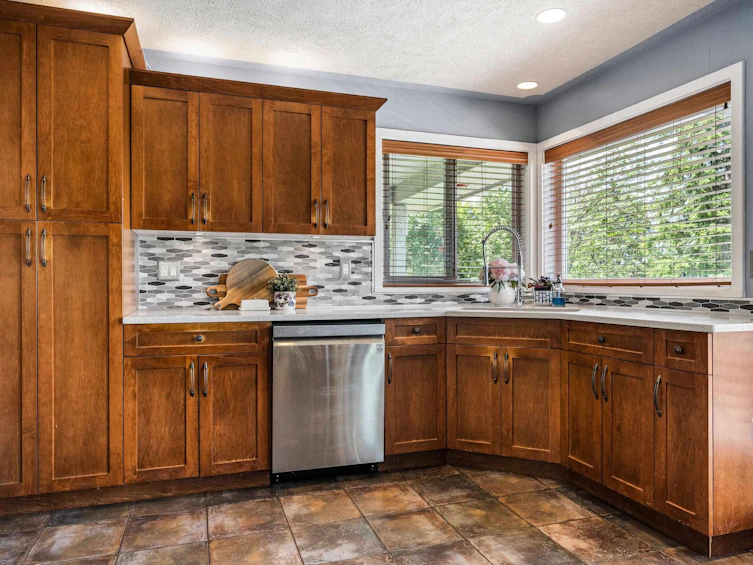 8439 Grand View Drive, Chilliwack, BC, V2R 4A2 - 17