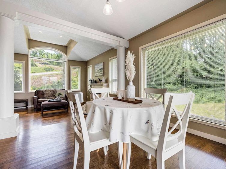 8439 Grand View Drive, Chilliwack, BC, V2R 4A2 - 13