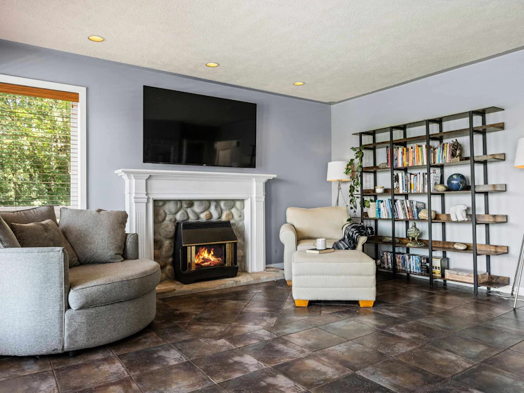 8439 Grand View Drive, Chilliwack, BC, V2R 4A2 - 18