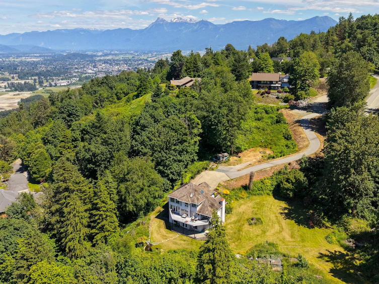 8439 Grand View Drive, Chilliwack, BC, V2R 4A2 - 6