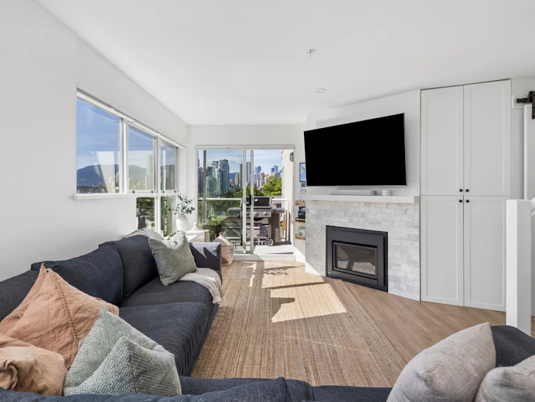 103-933 W 8th Avenue, Vancouver, BC, V5Z 1E4 - 3