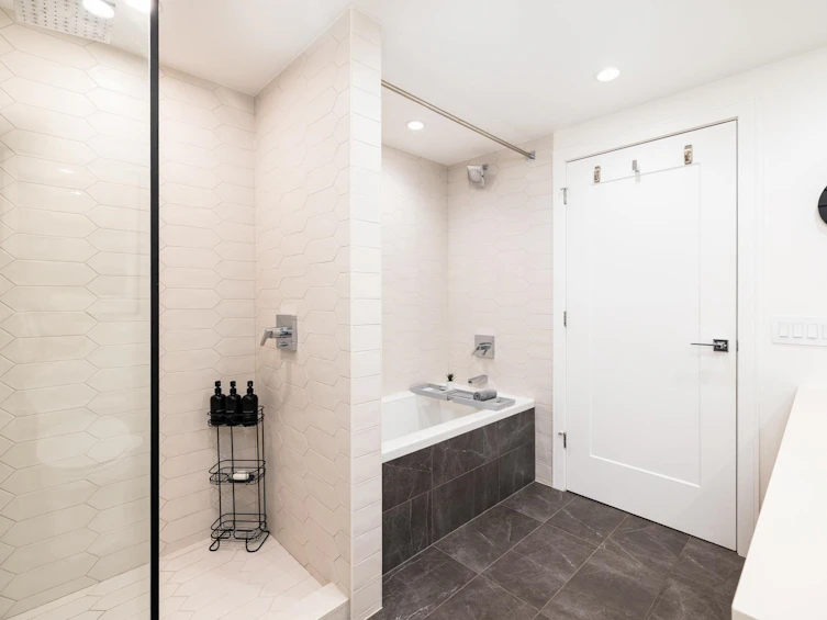 601 W 31st Avenue, Vancouver, BC, V5Z 0J7 - 18