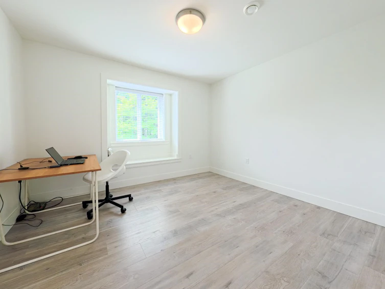 5855 St. George Street, Vancouver, BC, V5W 2Y4 - 10