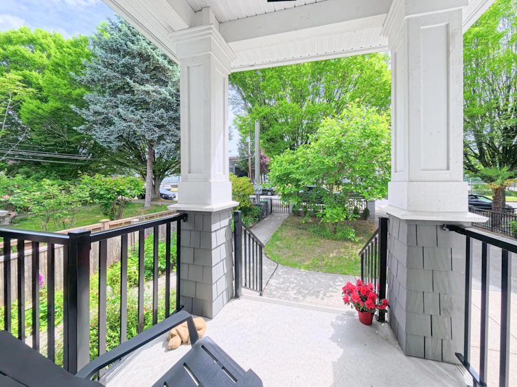 5855 St. George Street, Vancouver, BC, V5W 2Y4 - 3