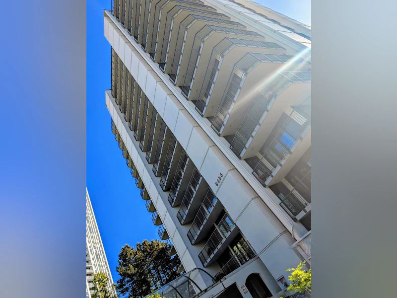 607 - 6455 Willingdon Avenue, Burnaby BC V5H 4E4
