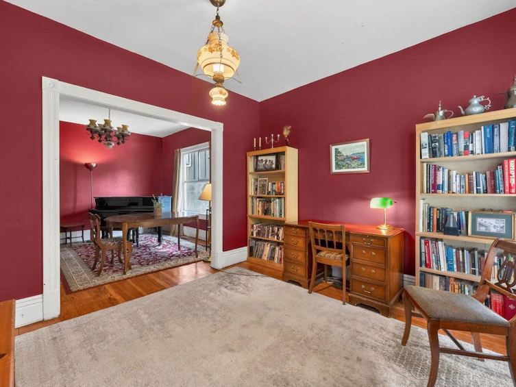 3450 Welwyn Street, Vancouver, BC, V5N 2Y7 - 5