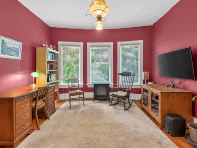 3450 Welwyn Street - 4