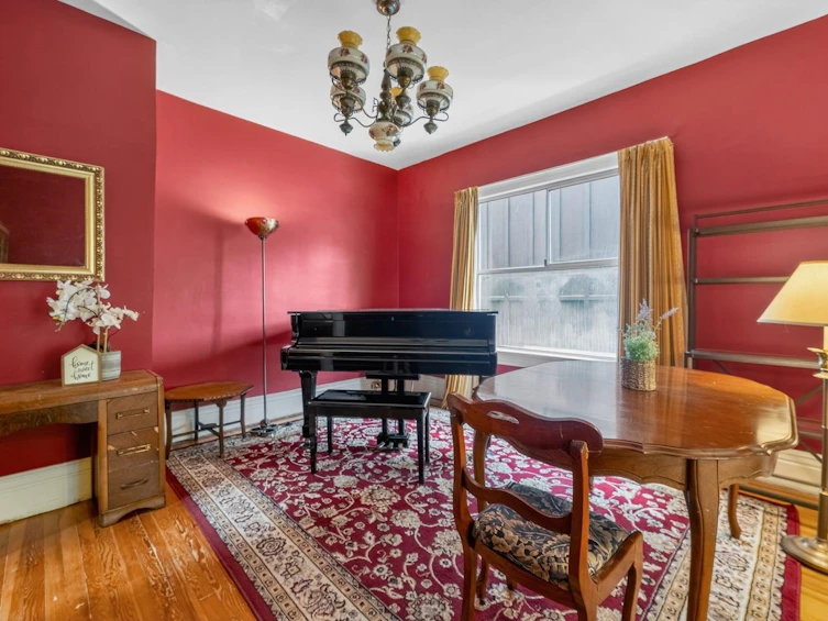 3450 Welwyn Street, Vancouver, BC, V5N 2Y7 - 7