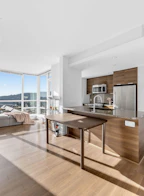 1901 2968 Glen Drive