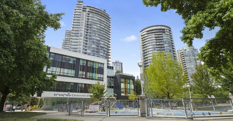 2208-688 Abbott Street, Vancouver, BC, V6B 0B9 - 11