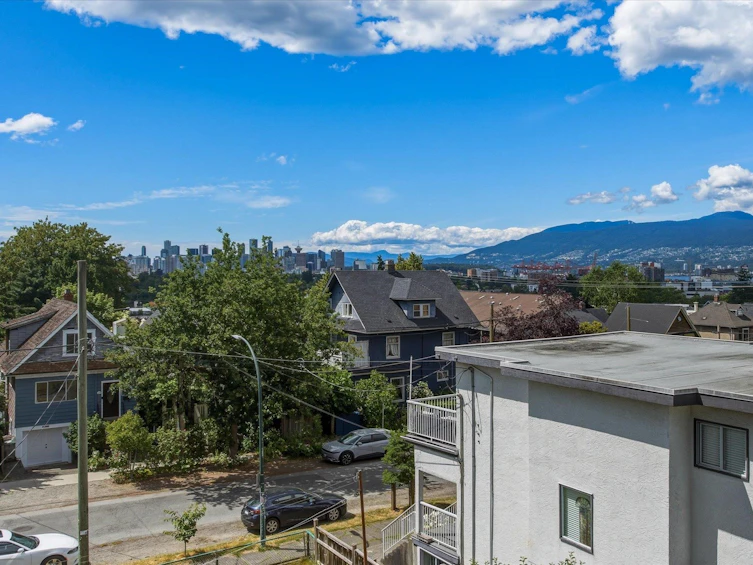 402-1617 Grant Street, Vancouver, BC, V5L 2Y4 - 8