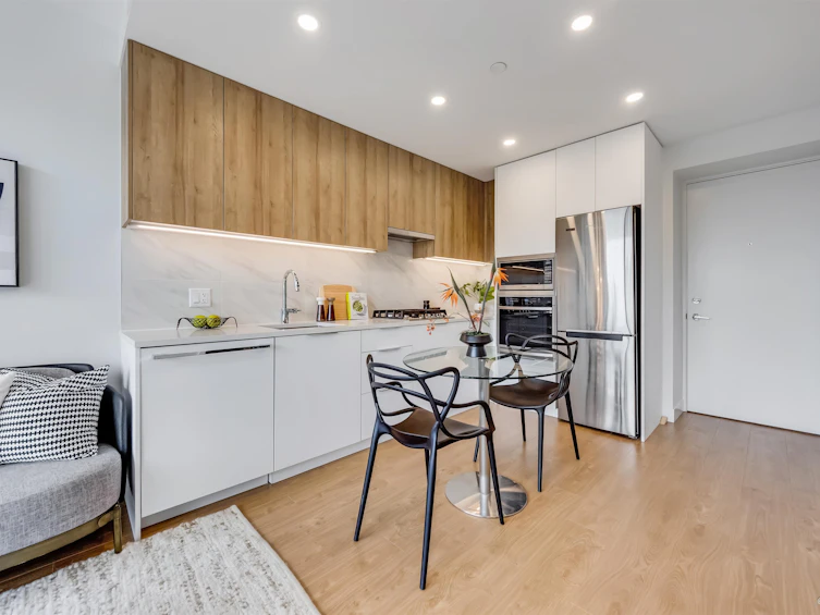 705-13387 Old Yale Road, Surrey, BC, V3T 0V6 - 11