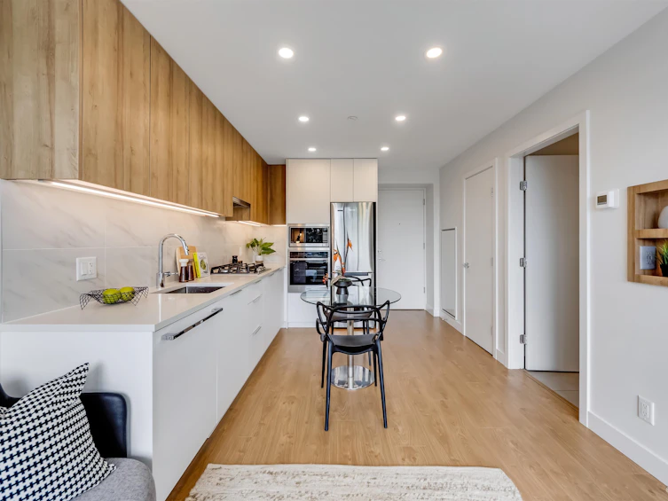 705-13387 Old Yale Road, Surrey, BC, V3T 0V6 - 10