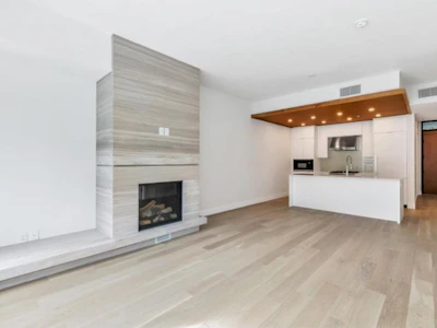 205-6707 Nelson Avenue - 3