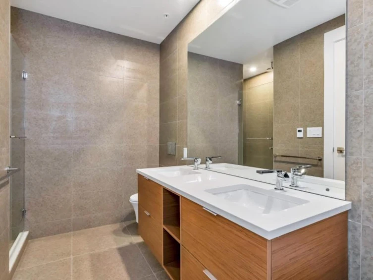205-6707 Nelson Avenue, West Vancouver, BC, V7W 0A4 - 11