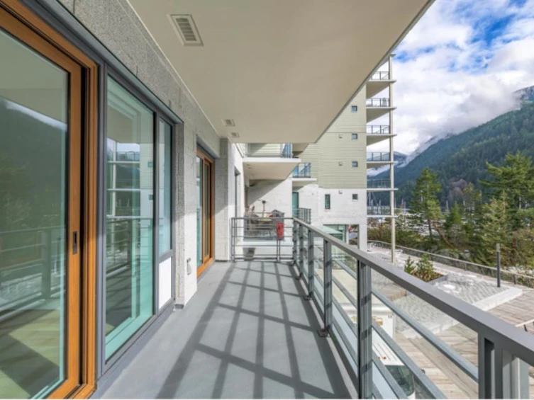 205-6707 Nelson Avenue, West Vancouver, BC, V7W 0A4 - 13