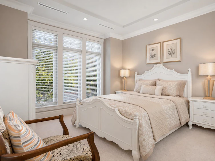 2155 W 37th Avenue, Vancouver, BC, V6M 1N9 - 23
