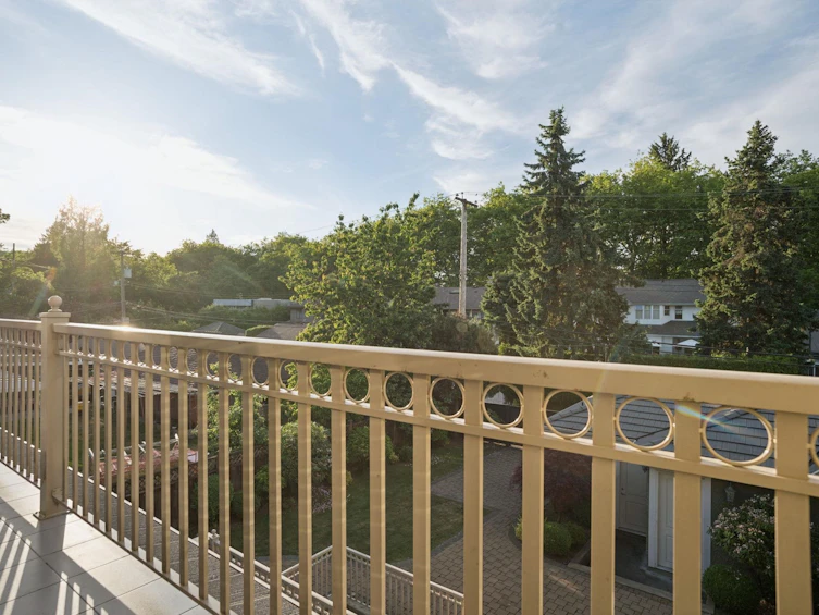 2155 W 37th Avenue, Vancouver, BC, V6M 1N9 - 18