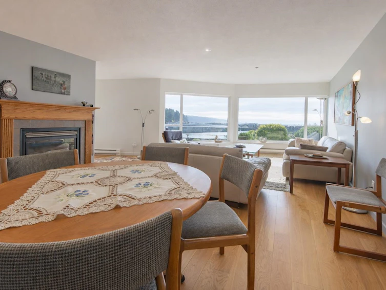 226-1585 Field Road, Sechelt, BC, V7Z 0H1 - 7