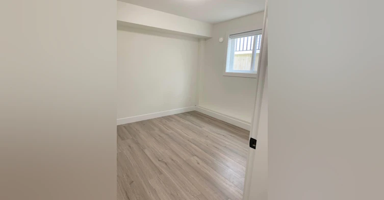 10000 Mcveety St, Maple Ridge, BC, V2W 0K3 - 7