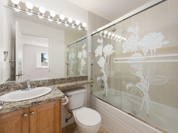 6014 Rumble Street, Burnaby, BC, V5J 2C5 - 18