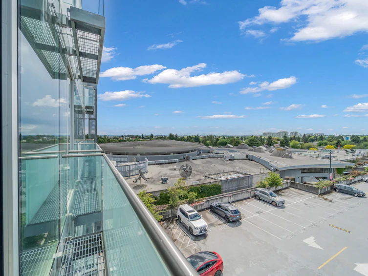 819-8080 Cambie Road, Richmond, BC, V6X 0C1 - 19