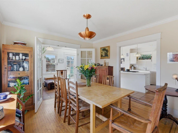 706 W 24th Avenue, Vancouver, BC, V5Z 2B8 - 16