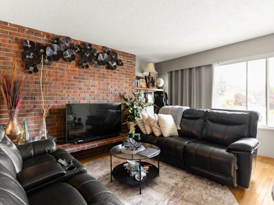 10151 Rosedene Crescent - 3
