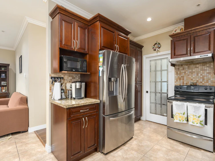 36 E 54 Avenue, Vancouver, BC, V5X 1N4 - 10