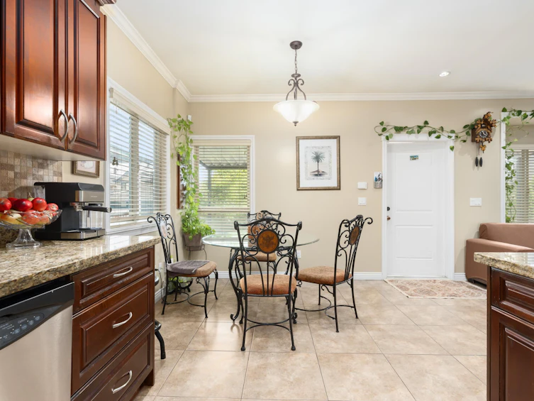 36 E 54 Avenue, Vancouver, BC, V5X 1N4 - 13