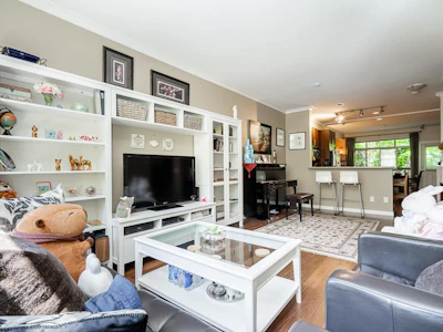 25-15151 34 Avenue - 5