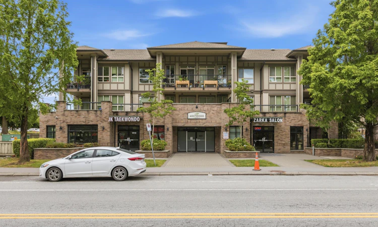 206-8695 160 Street