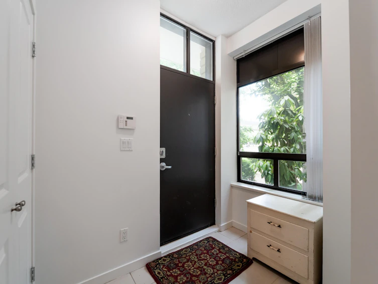 8-4333 Central Boulevard, Burnaby, BC, V5H 4W8 - 6