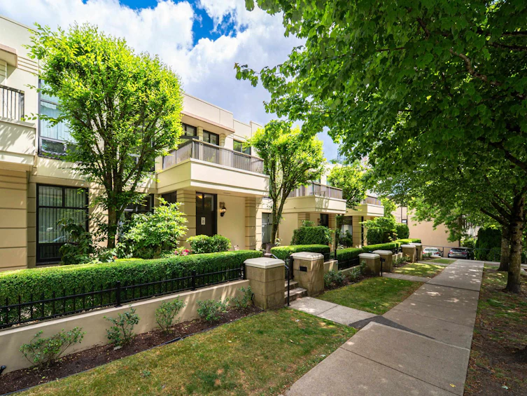 8-4333 Central Boulevard, Burnaby, BC, V5H 4W8 - 36