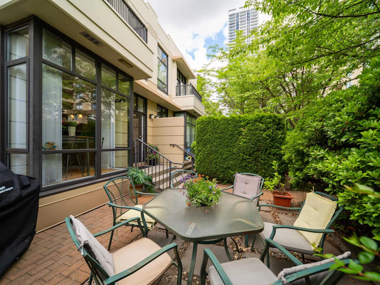 8-4333 Central Boulevard, Burnaby, BC, V5H 4W8 - 13