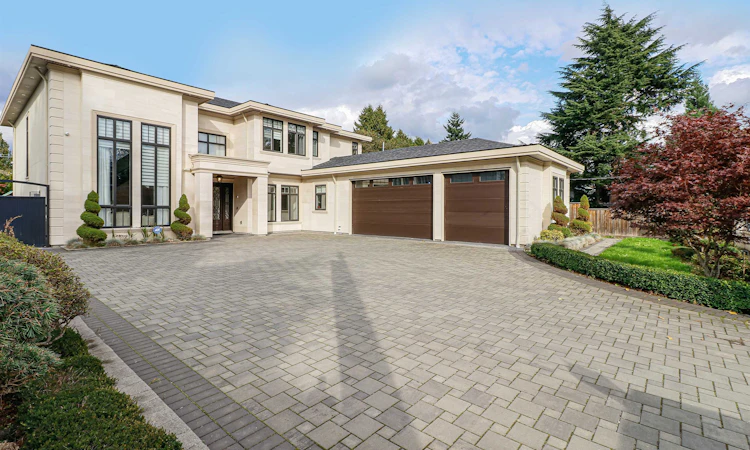10551 Caithcart Road