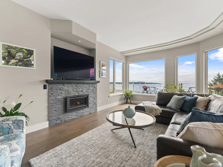 15507 Columbia Avenue, Surrey, BC, V4B 1K5 - 7