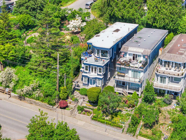 15507 Columbia Avenue, Surrey, BC, V4B 1K5 - 3