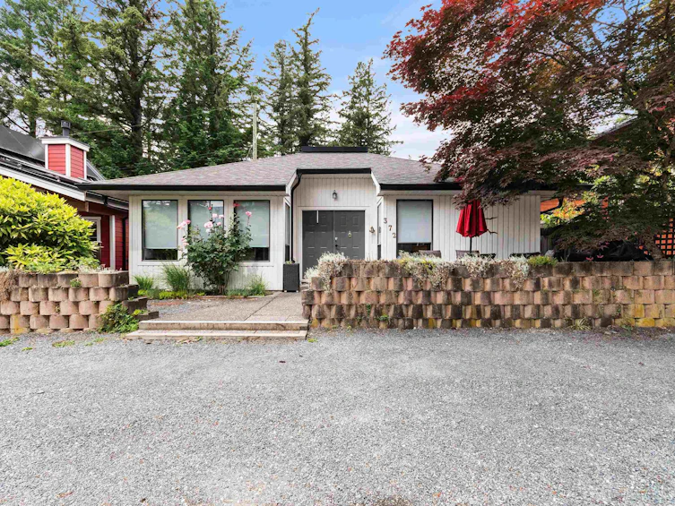 372 Cedar Street, Cultus Lake, BC, V2R 4Z1