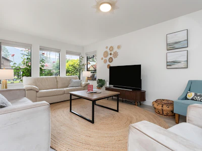 372 Cedar Street - 4